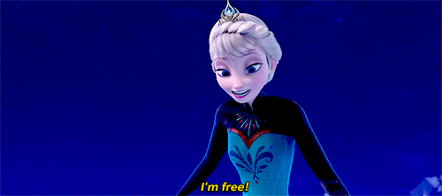 Elsa_feels_free